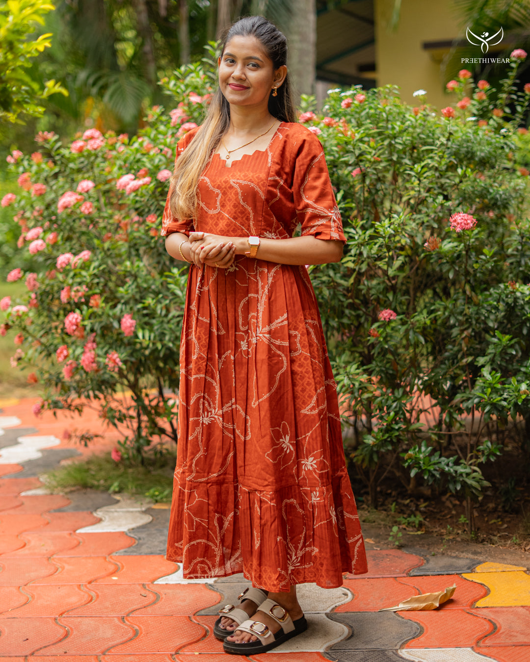 Varnikha Maternity Dress  (PREORDER-JUNE15)