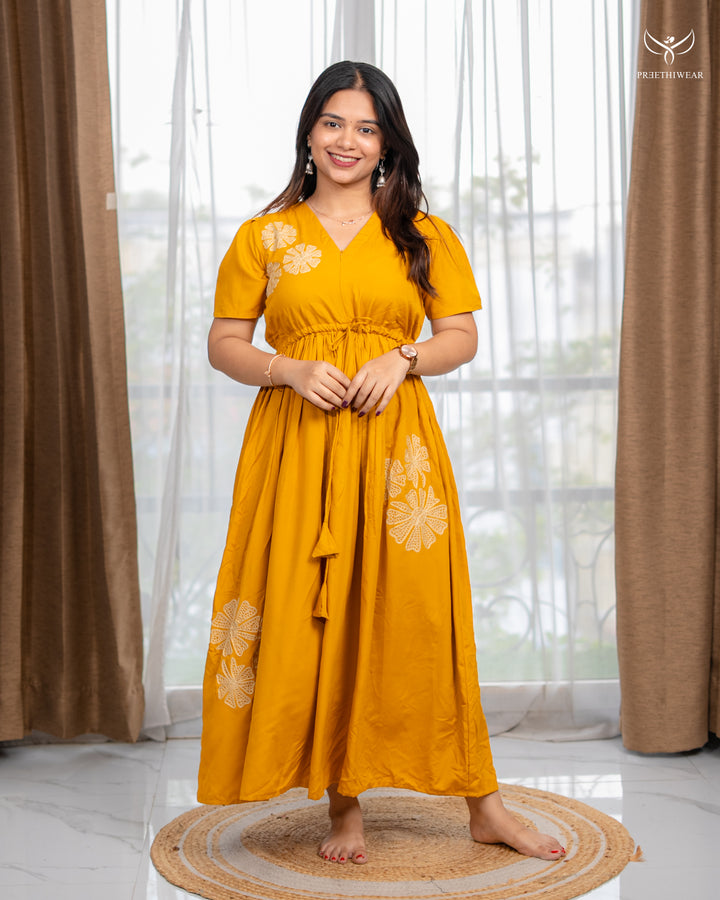 Charvi Maternity Dress with center Zip