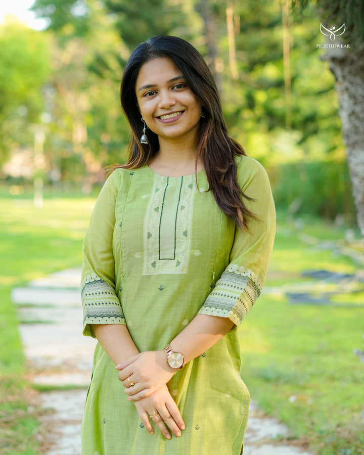 Amaira Maternity Dress