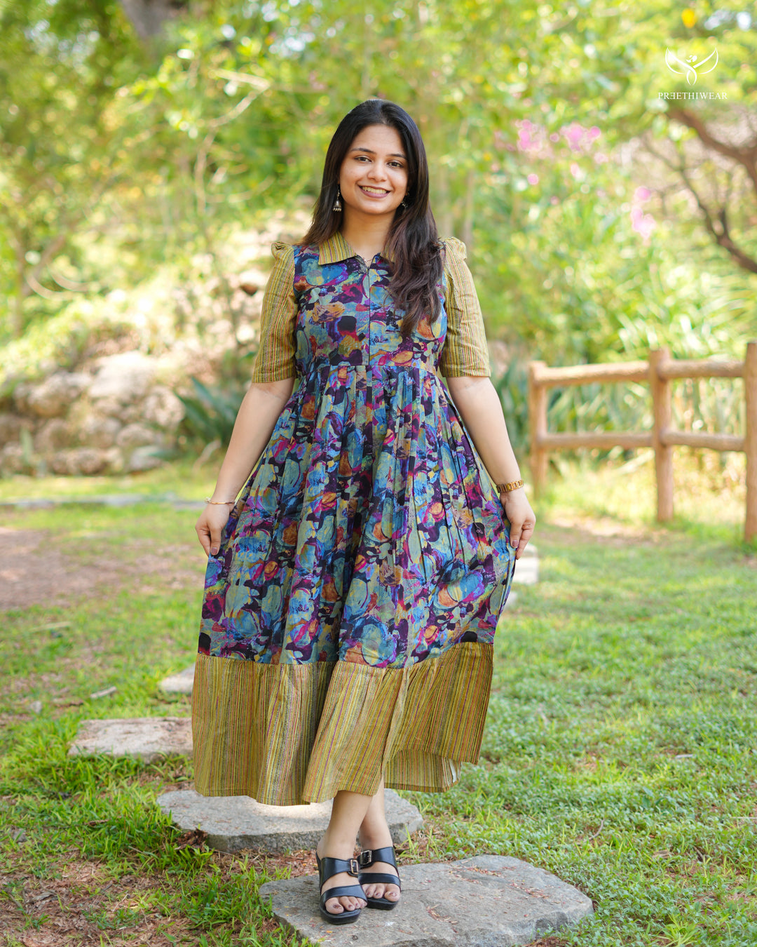 Jeslin Maternity Dress with center Zip