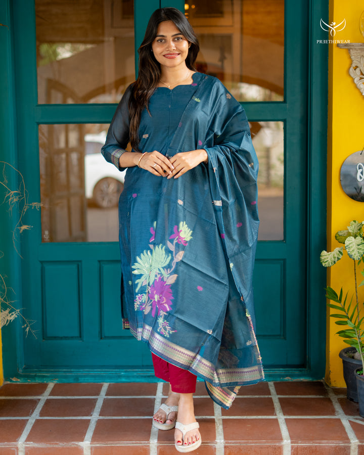 Chandana Maternity Dress with center Zip