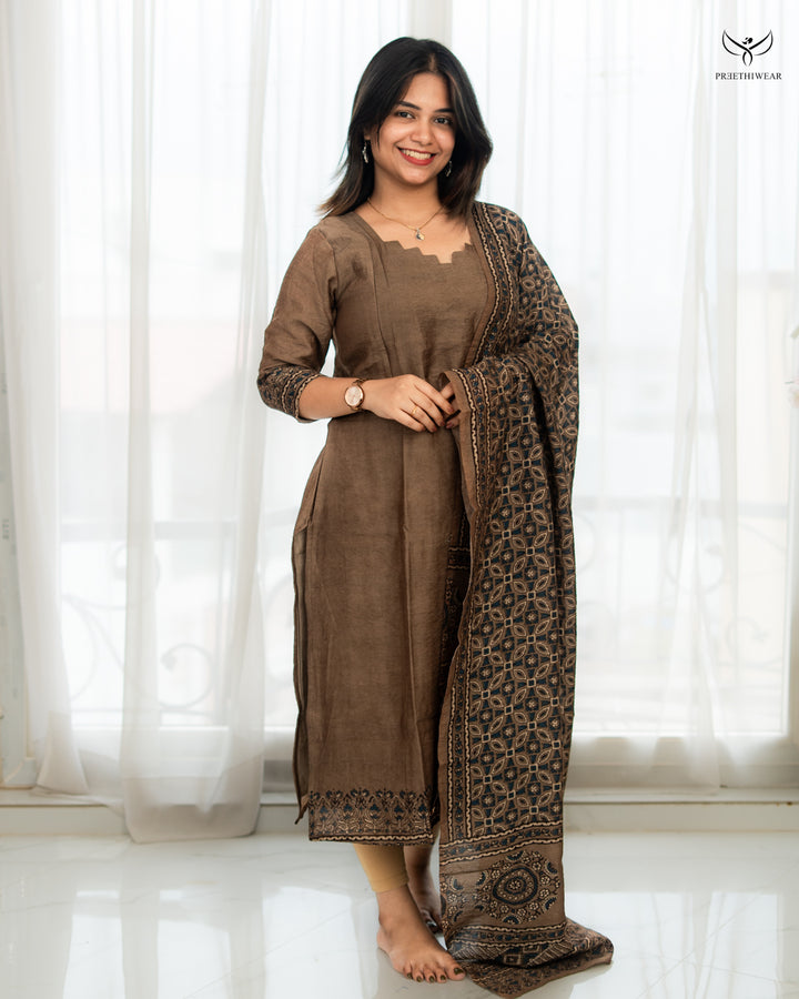 Blessy3 Maternity Dress
