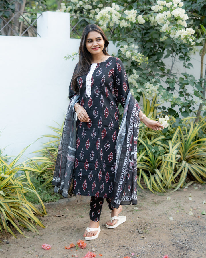 Murnal1  Maternity Dress