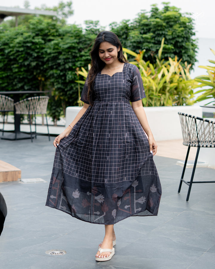 Sujana Maternity Dress