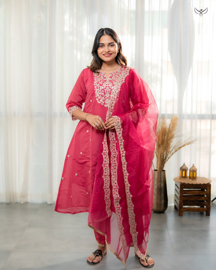 Pritika  Maternity  Kurthi