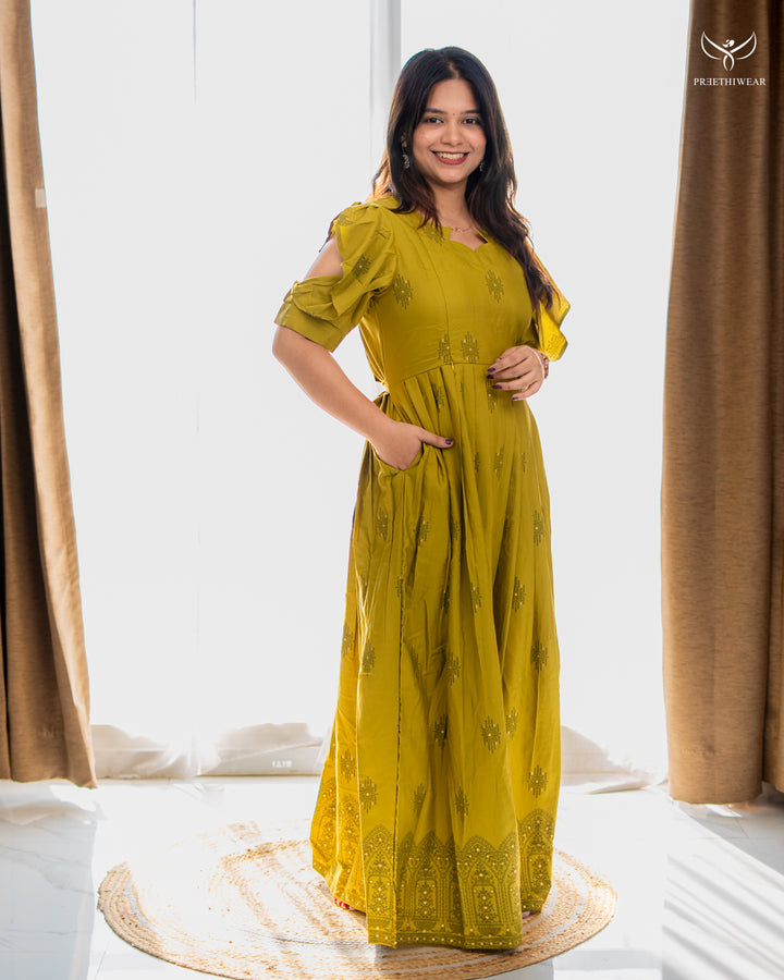 Vinutha Maternity Dress
