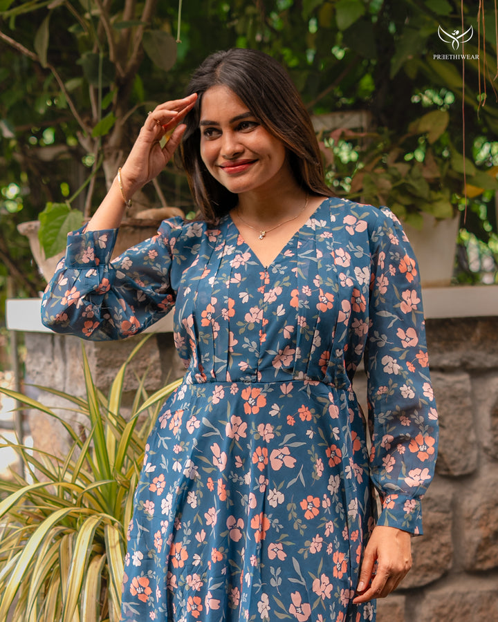 Neetha1 Maternity Dress with center Zip