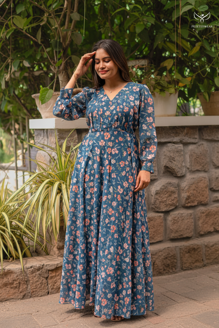 Neetha1 Maternity Dress with center Zip