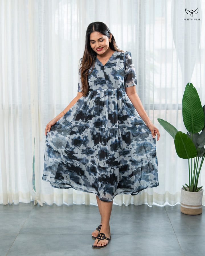 Jayathi  Maternity Dress with center Zip