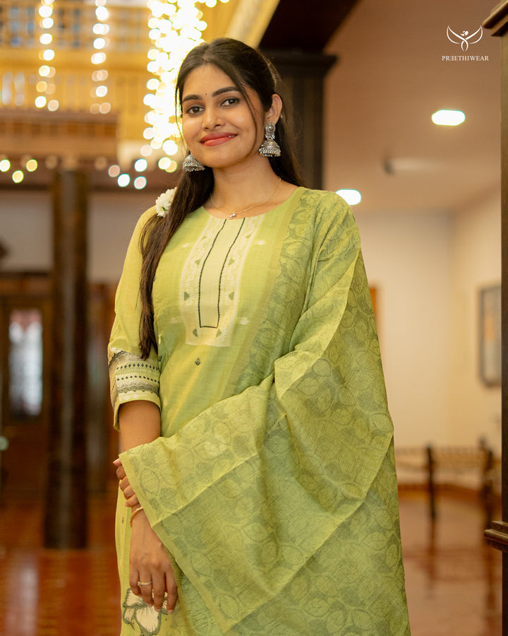 Amaira Maternity Dress