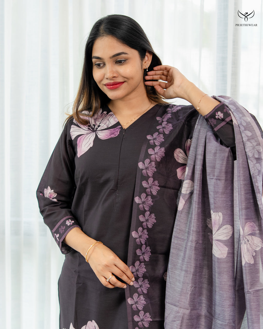 Suju Maternity Dress with center Zip