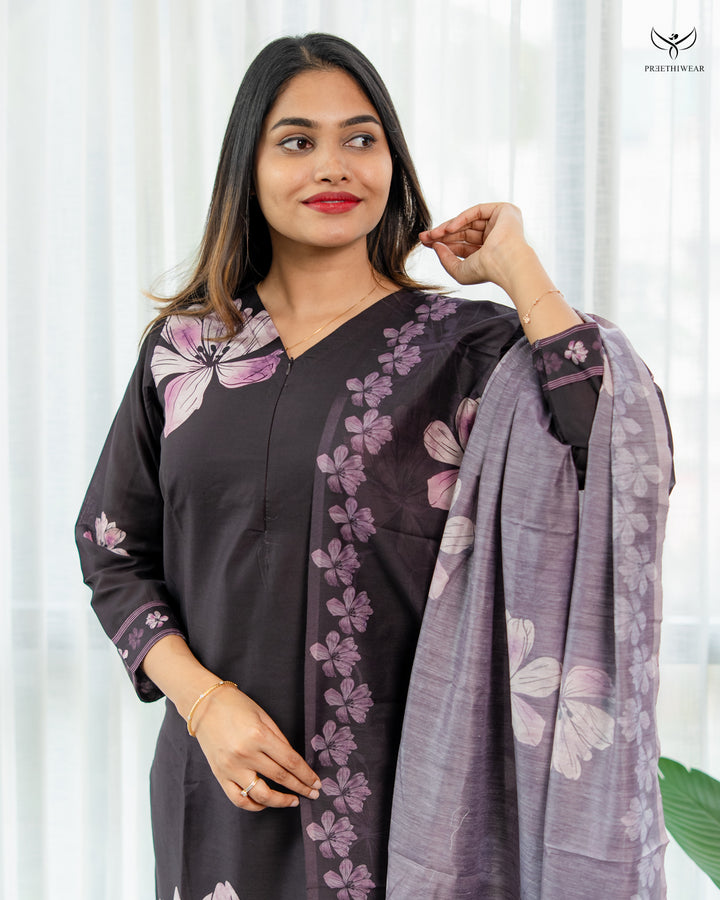 Suju Maternity Dress with center Zip