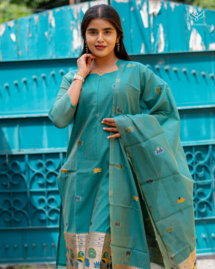 Vyshnavi1 Maternity Dress with center Zip