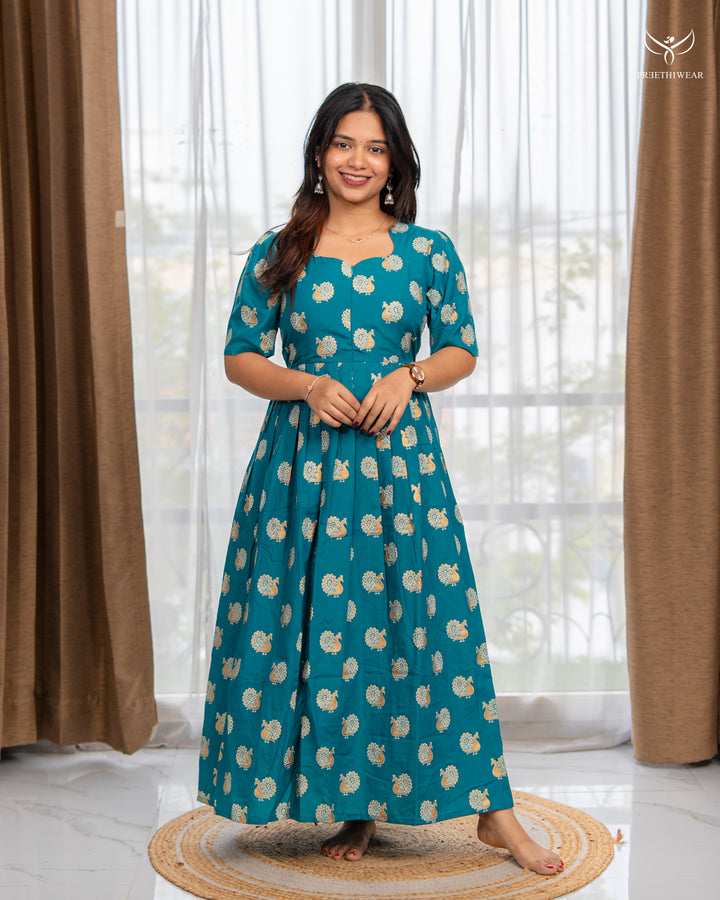 Surabi Maternity Dress with center Zip