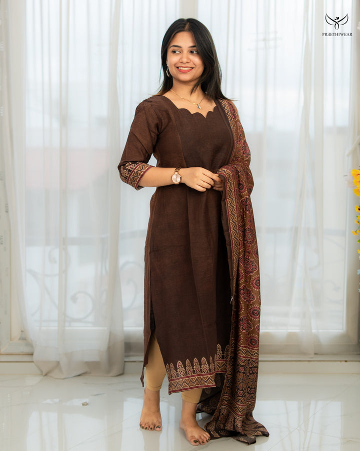 Nishtha1 Maternity Dress