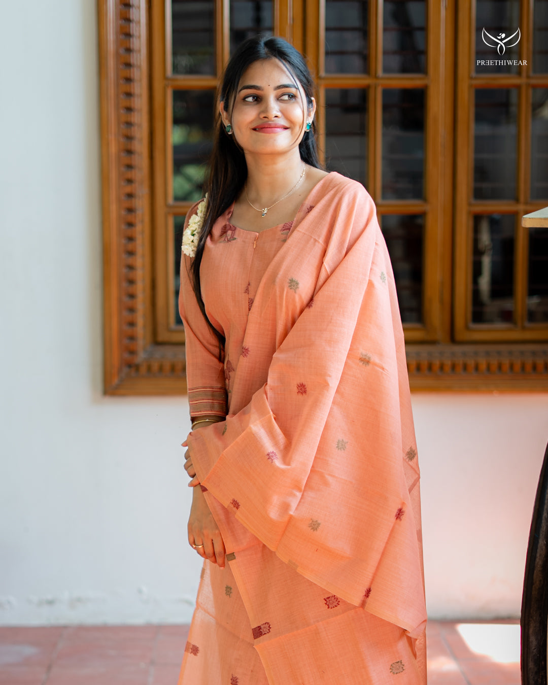 Dhaarani Maternity Dress with center Zip
