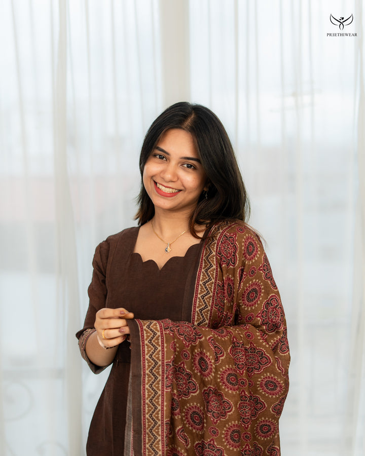 Nishtha1 Maternity Dress