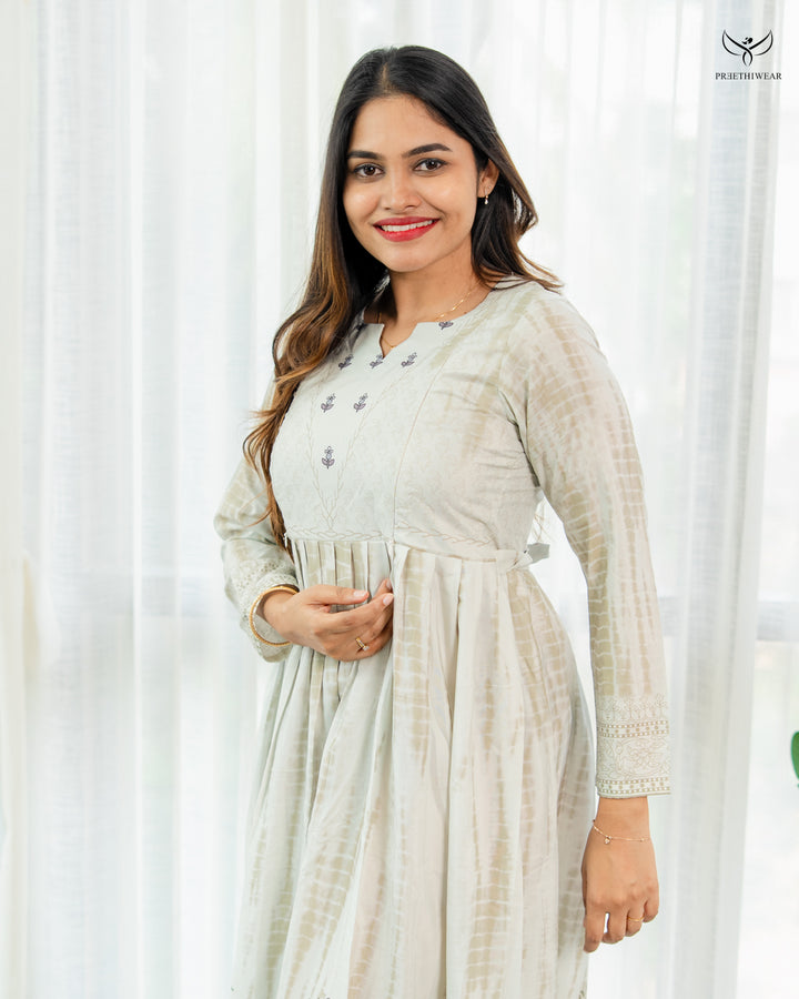 Yuvana Maternity Dress