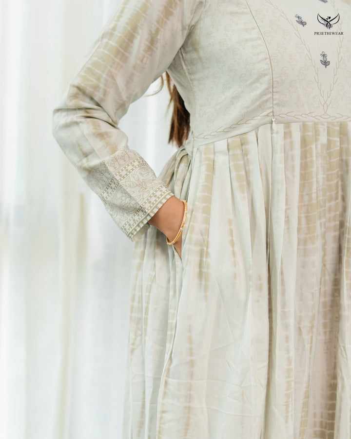 Yuvana Maternity Dress