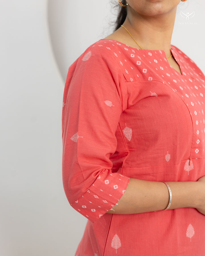 Dinisha Maternity Kurthi