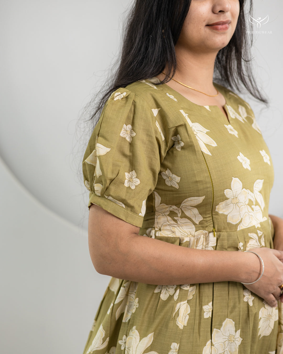 Sonu2 Maternity Dress