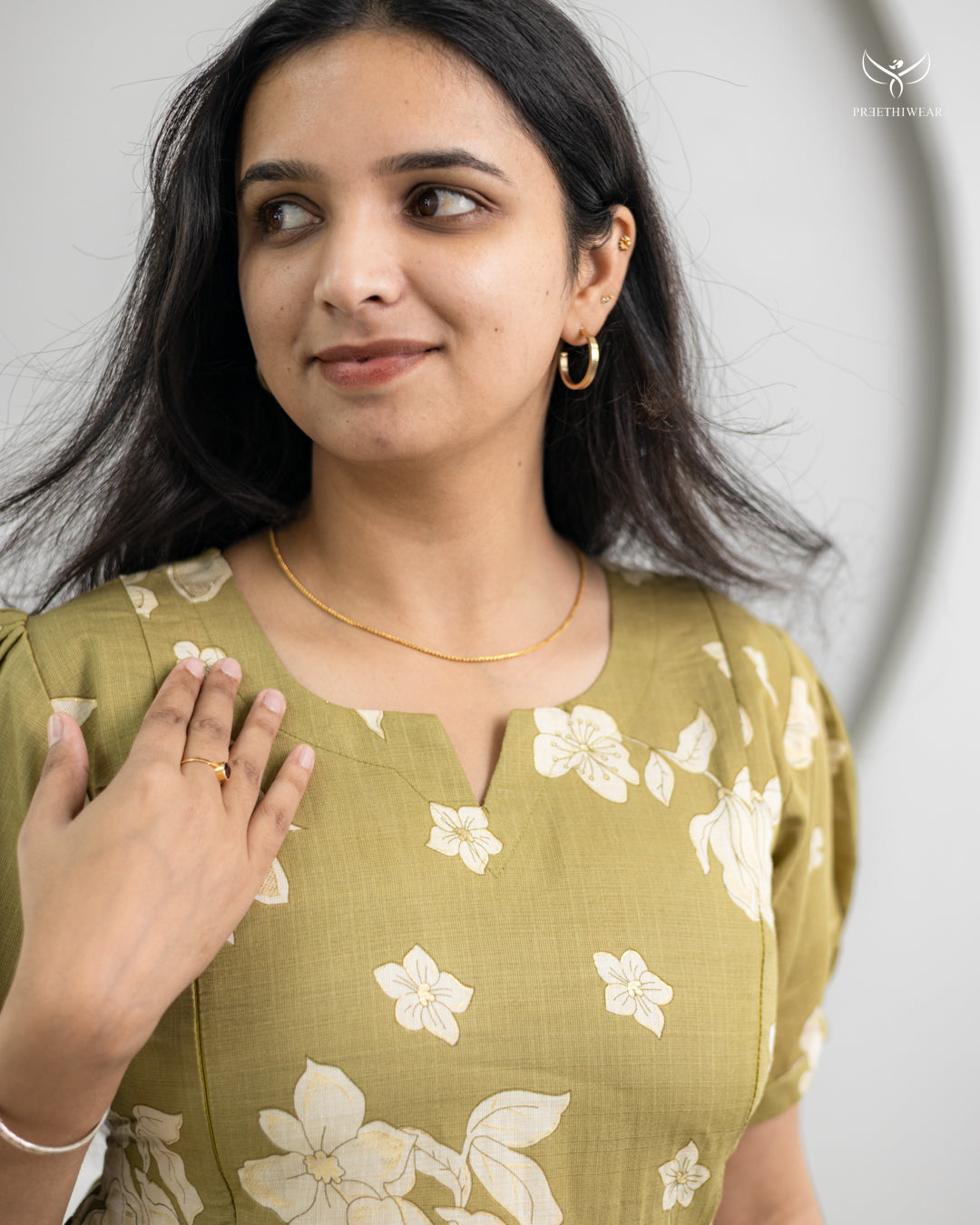 Sonu2 Maternity Dress