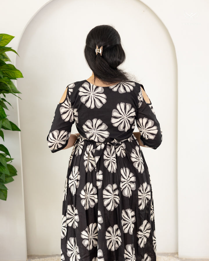 Jenefa  Maternity Dress