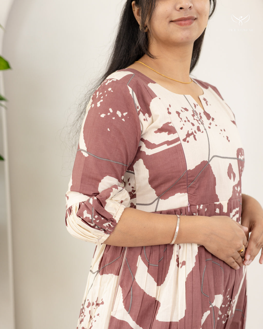Janhavi  Maternity Dress (PREORDER-AUG12)
