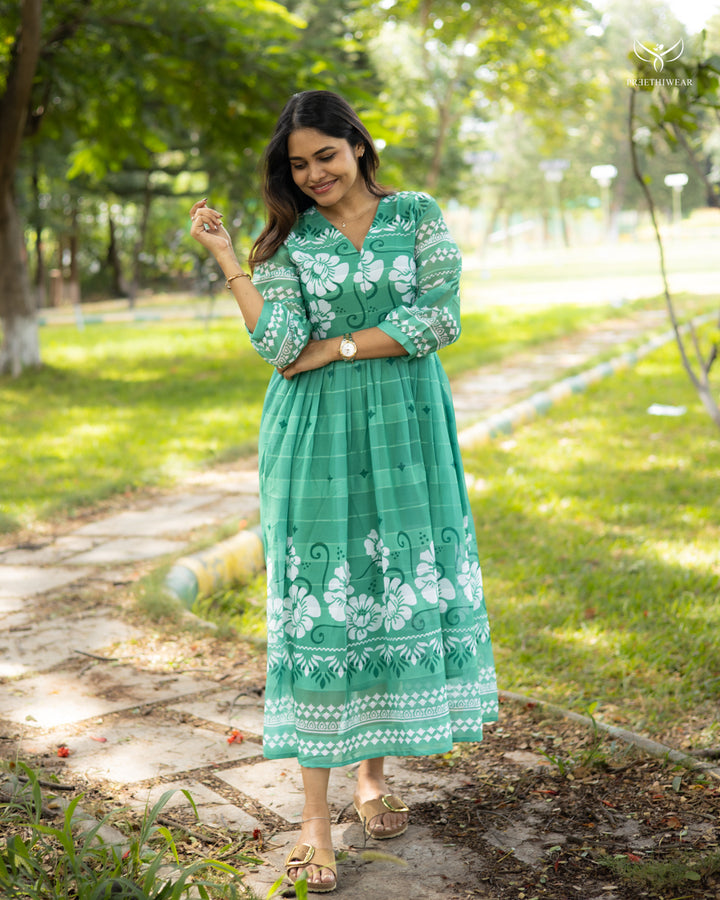 Tiny Maternity Dress with center Zip