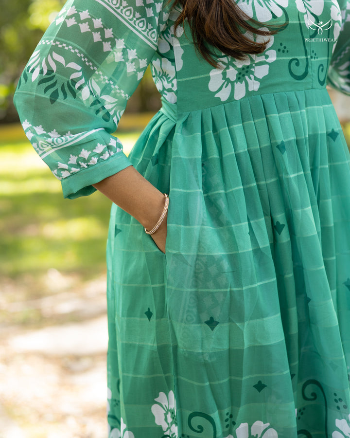 Tiny Maternity Dress with center Zip