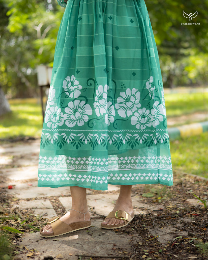 Tiny Maternity Dress with center Zip