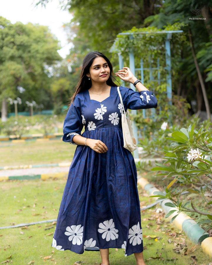Jhansi Maternity Dress with center Zip