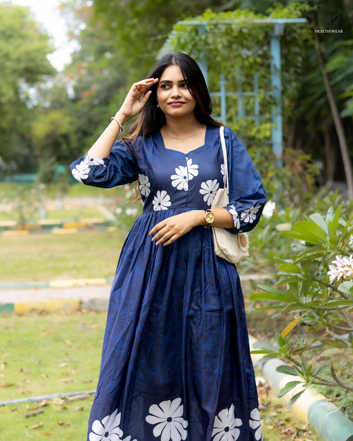 Jhansi Maternity Dress with center Zip