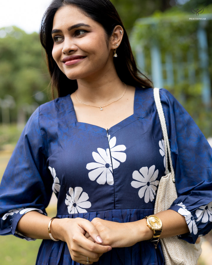 Jhansi Maternity Dress with center Zip