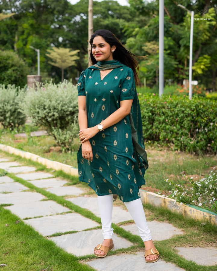 Yuva1  Maternity Dress with center Zip
