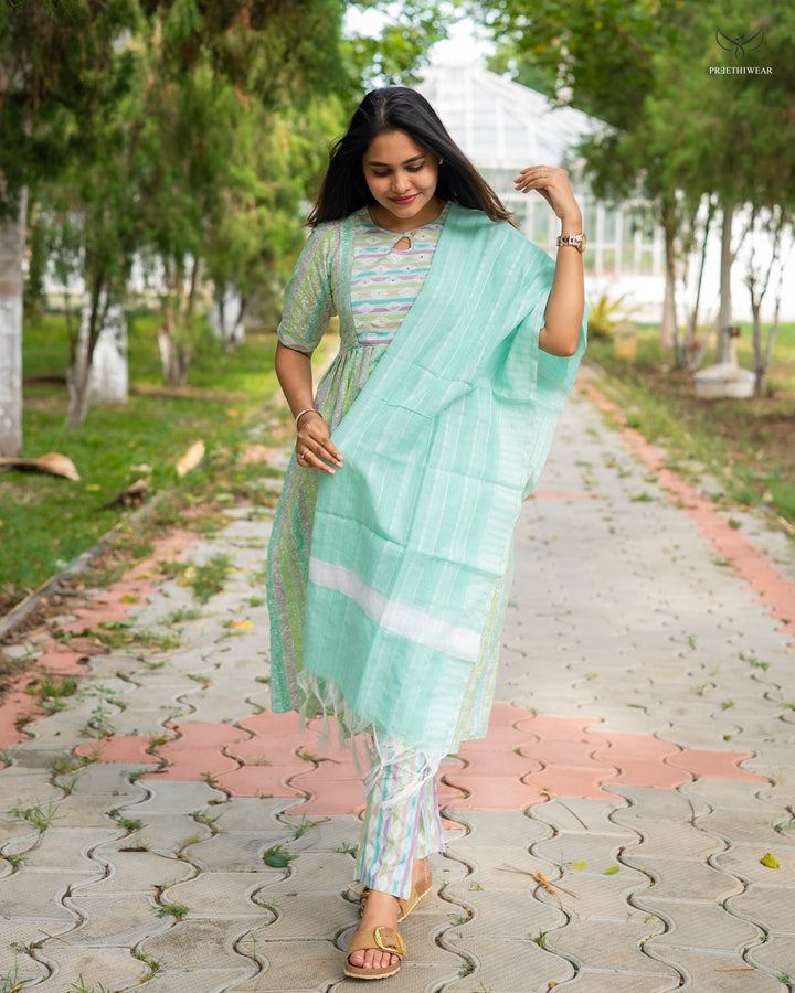 Nira  Maternity Dress (PREORDER-OCT28)