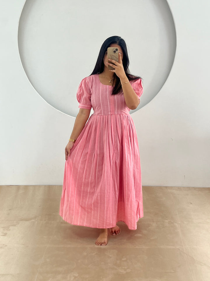 Hanshika Maternity Dress with center Zip