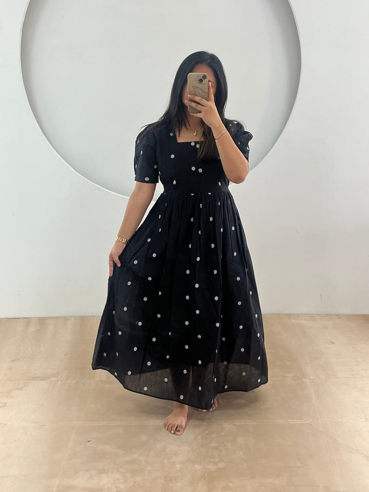 Jaanvi Maternity Dress with center Zip