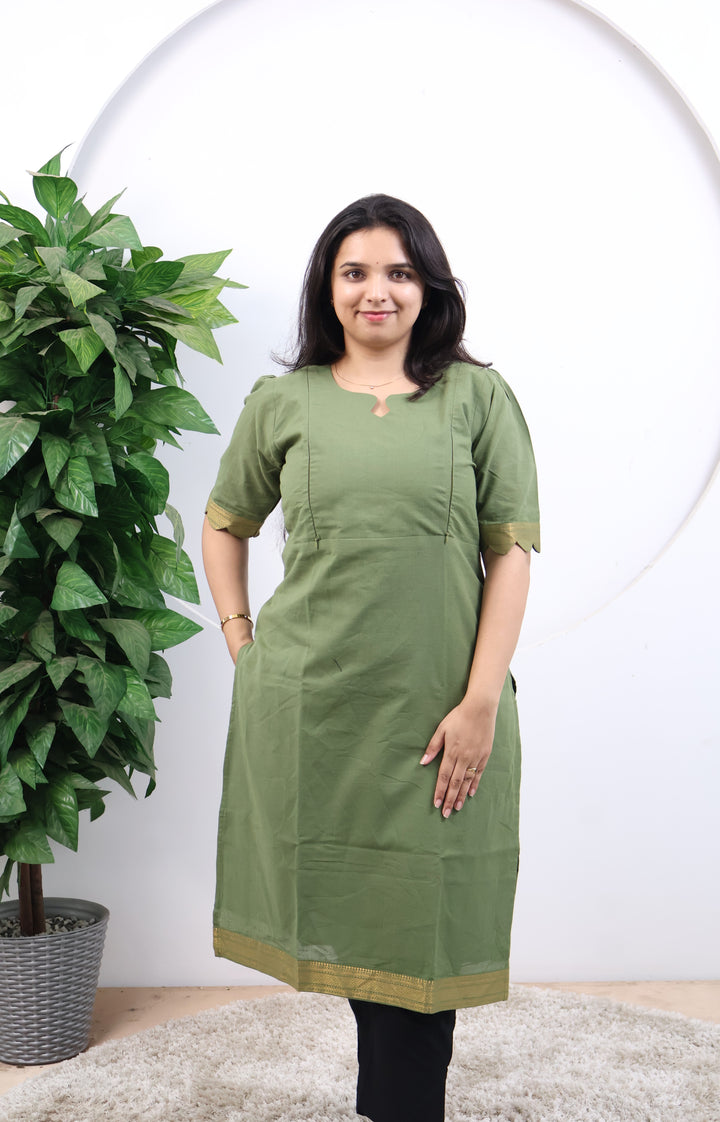 Manvi Maternity Dress