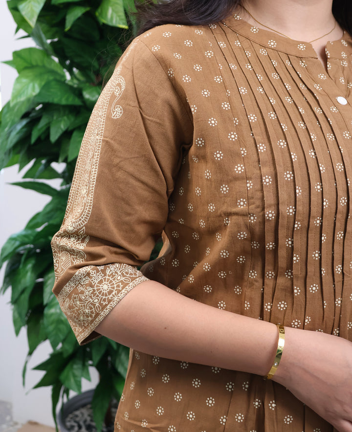 Jaisree Straight kurthi  (Non-maternity)