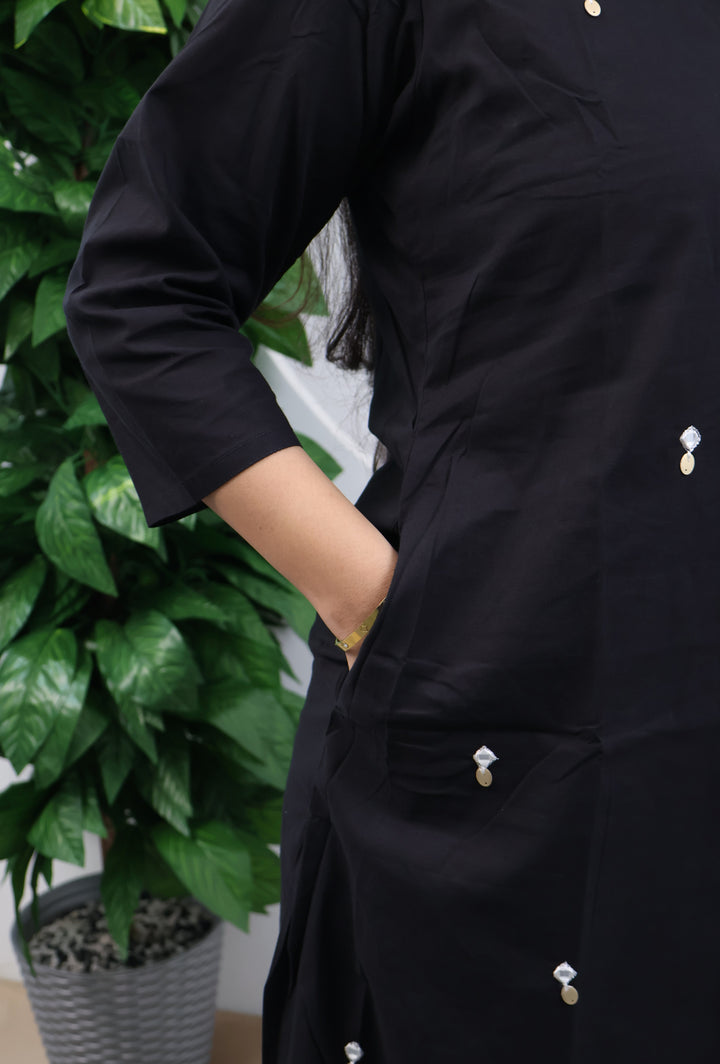 Akhila Straight kurthi  (Non-maternity)