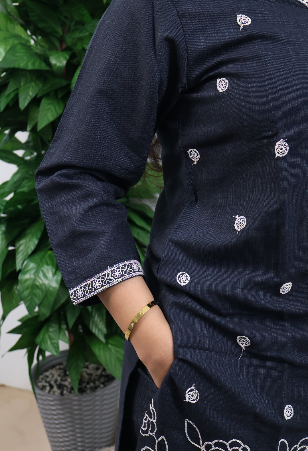 Phanika Straight kurthi  (Non-maternity)