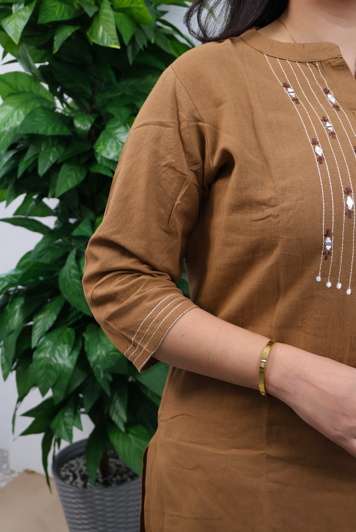 Kavitha Straight kurthi  (Non-maternity)