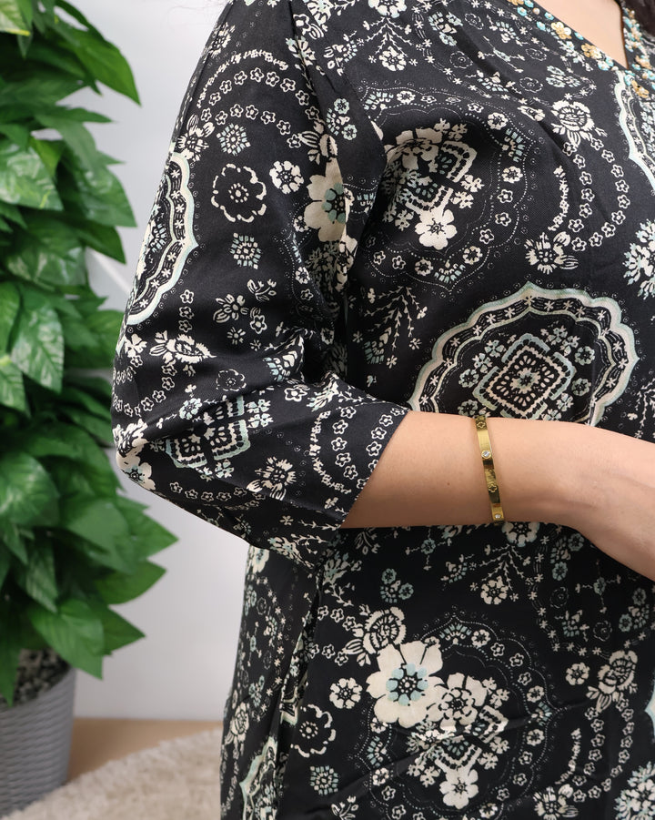 Rashmika Straight kurthi  (Non-maternity)