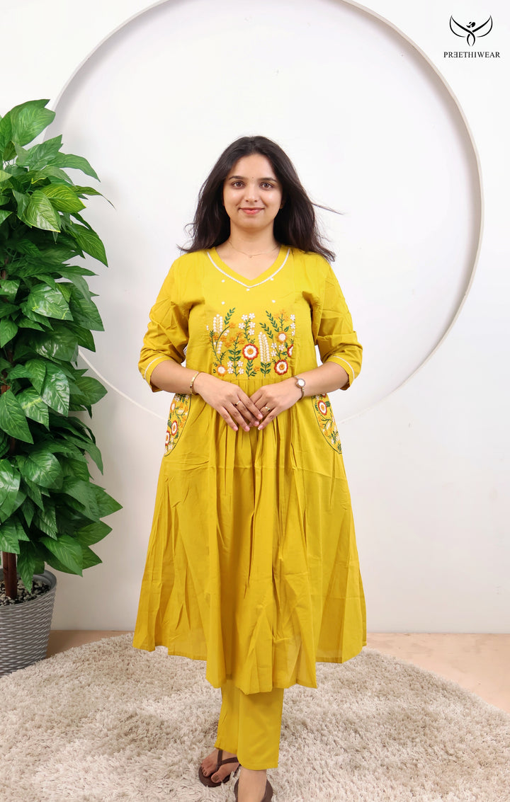 Thara Straight kurthi  (Non-maternity)