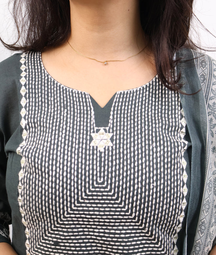 Sharmila Straight kurthi  (Non-maternity)