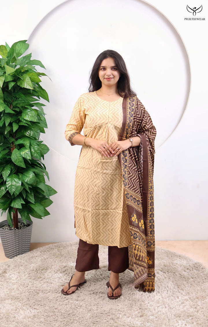 Geetha Straight kurthi  (Non-maternity)