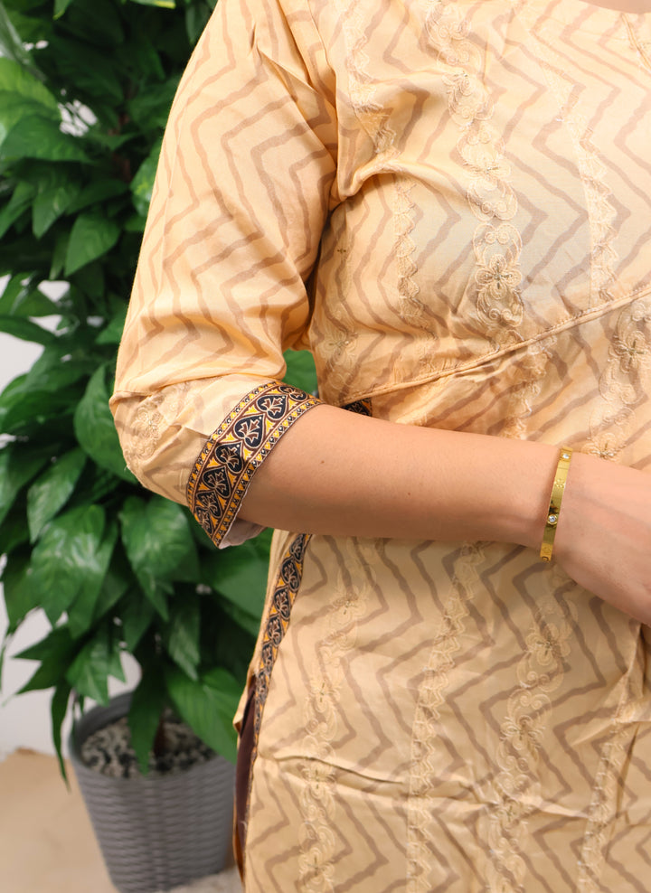 Geetha Straight kurthi  (Non-maternity)