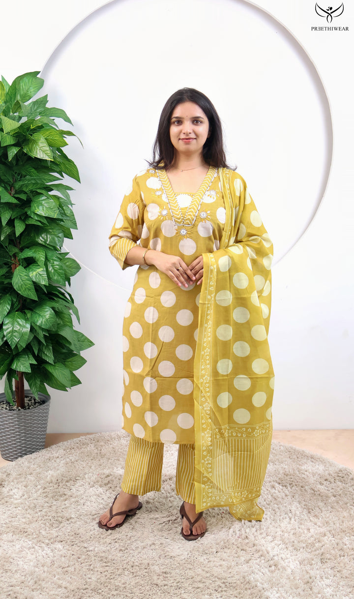 Nandini Straight kurthi  (Non-maternity)