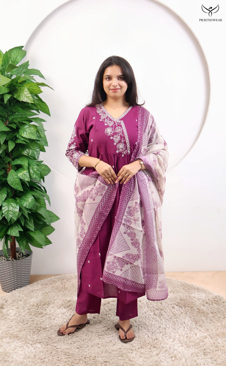 Lalitha Straight kurthi  (Non-maternity)